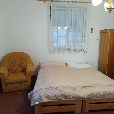 Domcek Stuzica Apartmán *